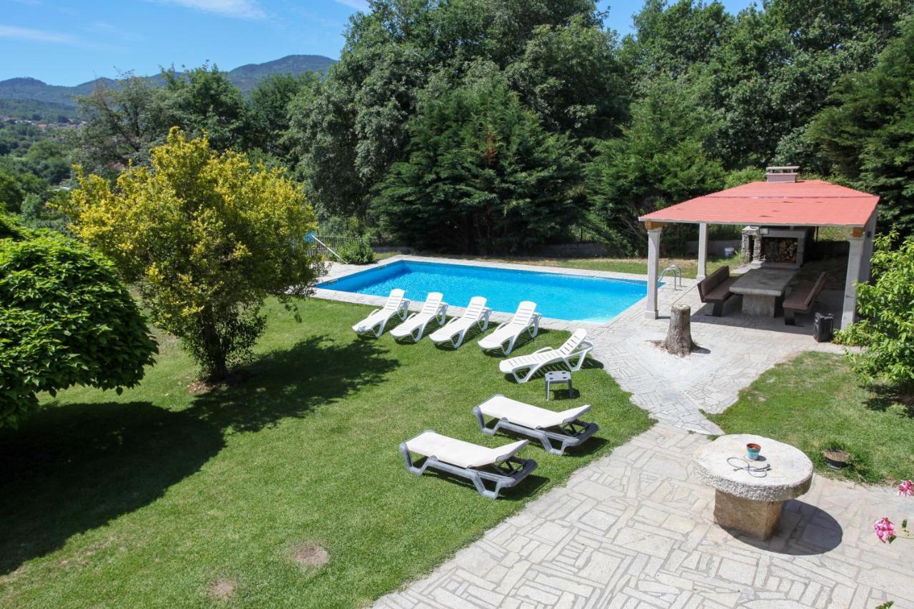 Espectacular Casa Con Piscina En อายาริซ ภายนอก รูปภาพ