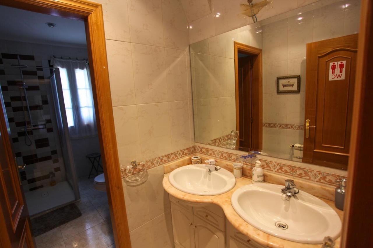 Espectacular Casa Con Piscina En อายาริซ ภายนอก รูปภาพ