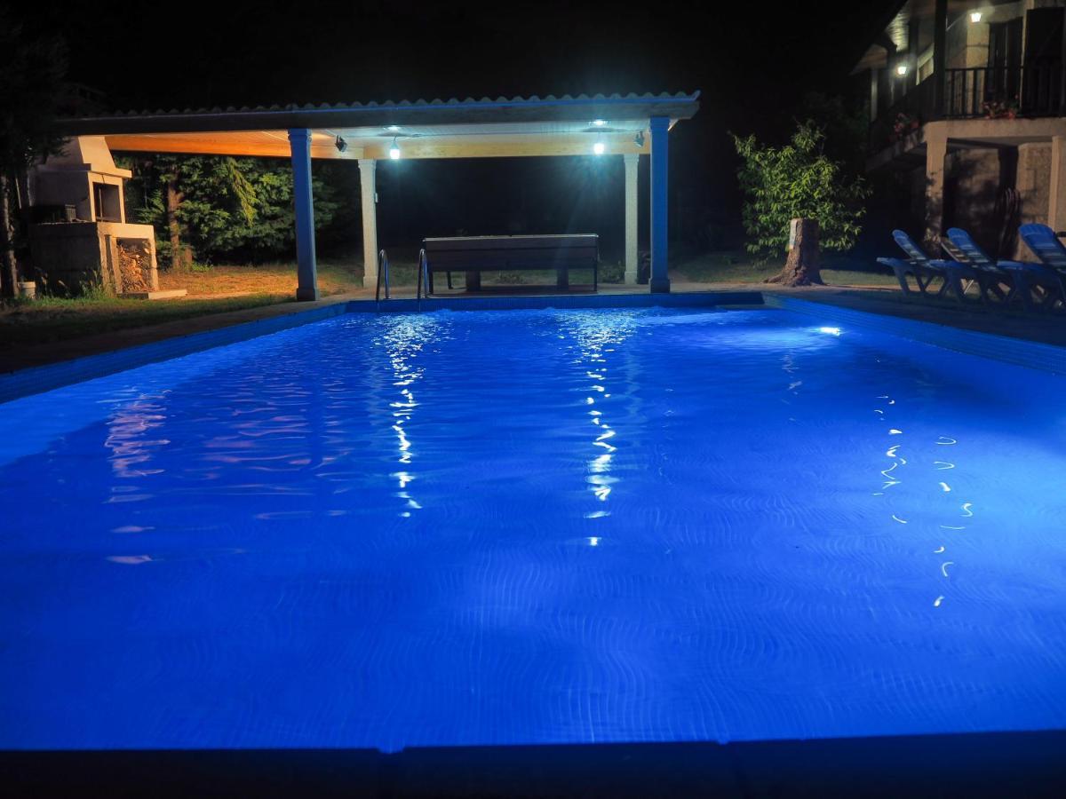 Espectacular Casa Con Piscina En อายาริซ ภายนอก รูปภาพ
